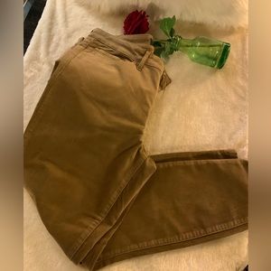 Tommy Hilfiger - Tan 5 pocket soft corduroy straight leg pants. Sz 10